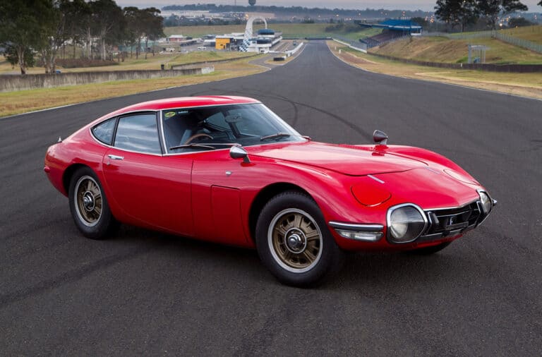 Read more about the article TOYOTA TO REPRODUCE AND SELL REPLACEMENT PARTS FOR 2000GT GR