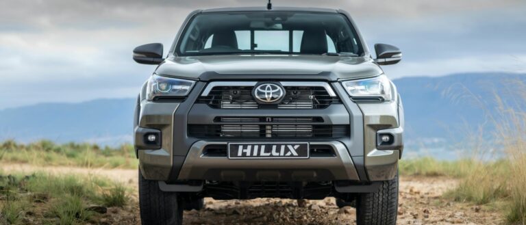 Read more about the article New Toyota Hilux