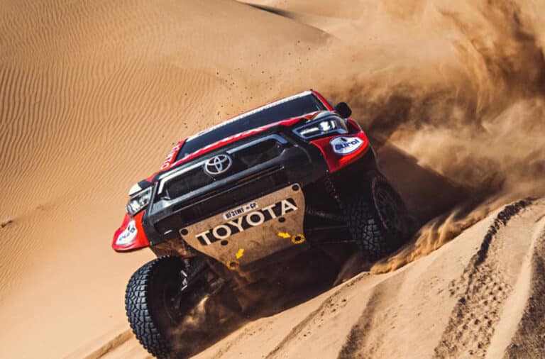 Read more about the article SECOND OVERALL AS TOYOTA GAZOO RACING FIGHTS TO THE END OF DAKAR 2021