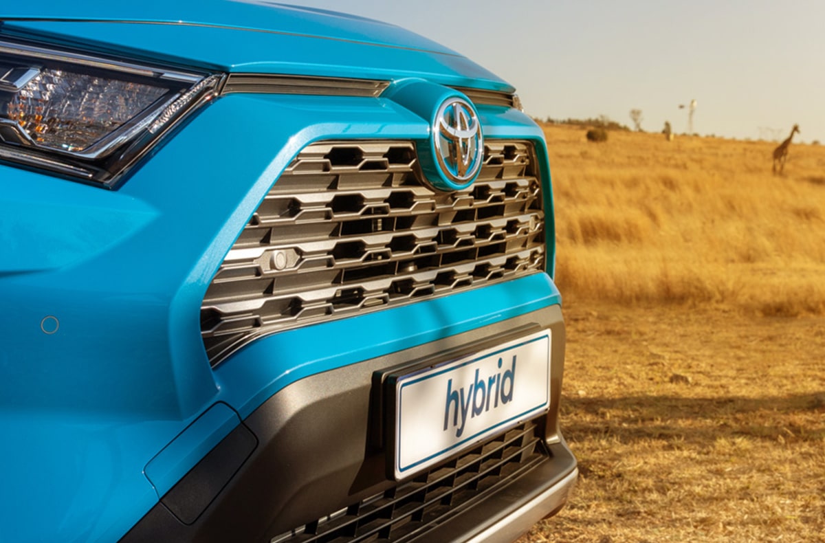 toyota-rav4-new-journeys-new-energy