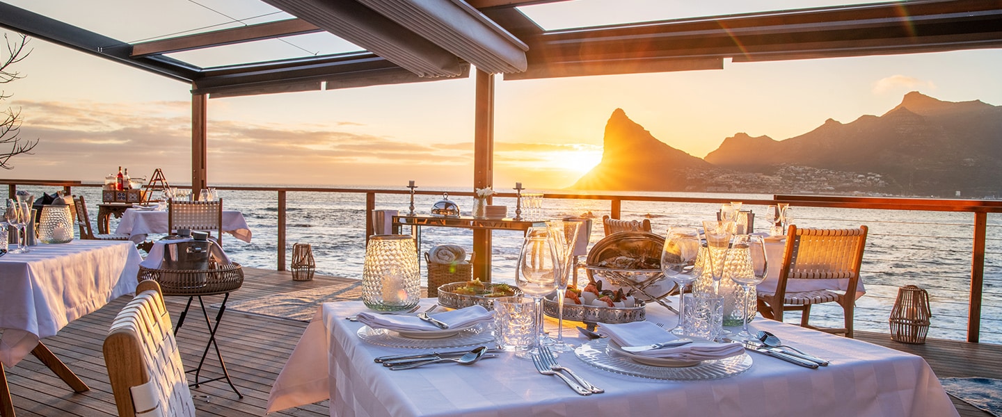 Restaurants with a view - Chefs Warehouse Tintswalo Atlantic, Cape Town 